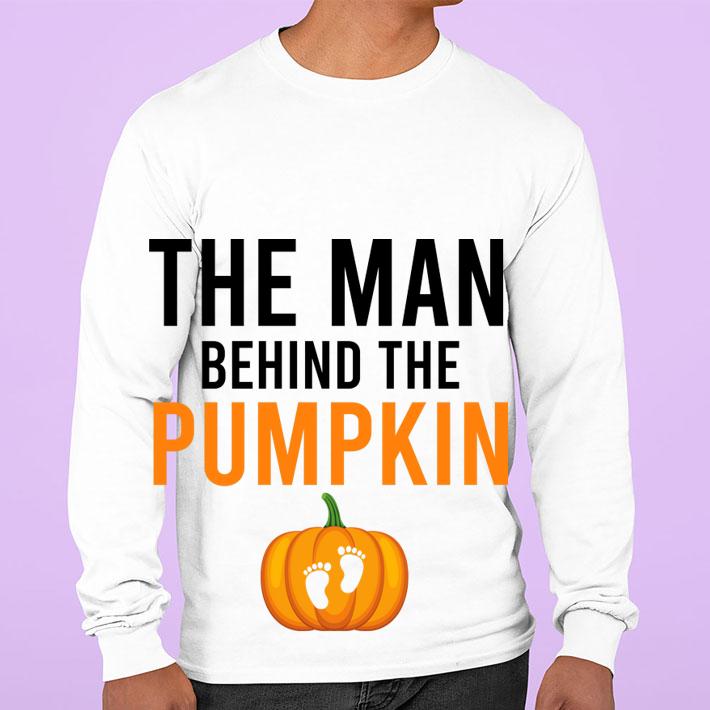 Pretty Mens Expecting The Man Behind The Pumpkin Halloween New Dad t-shirt sweatshirt